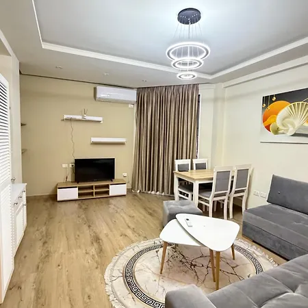 Condor Center Luxury 5th Floor Appartement Tirana