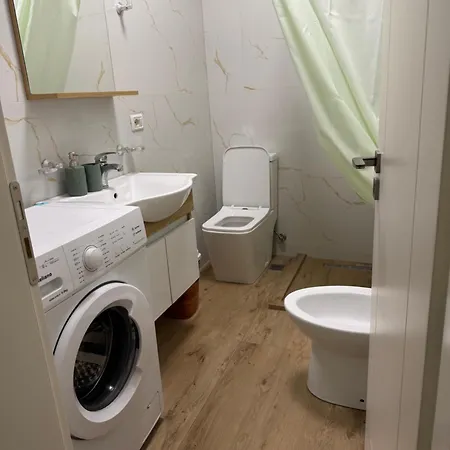 Condor Center Luxury 5th Floor Appartement *